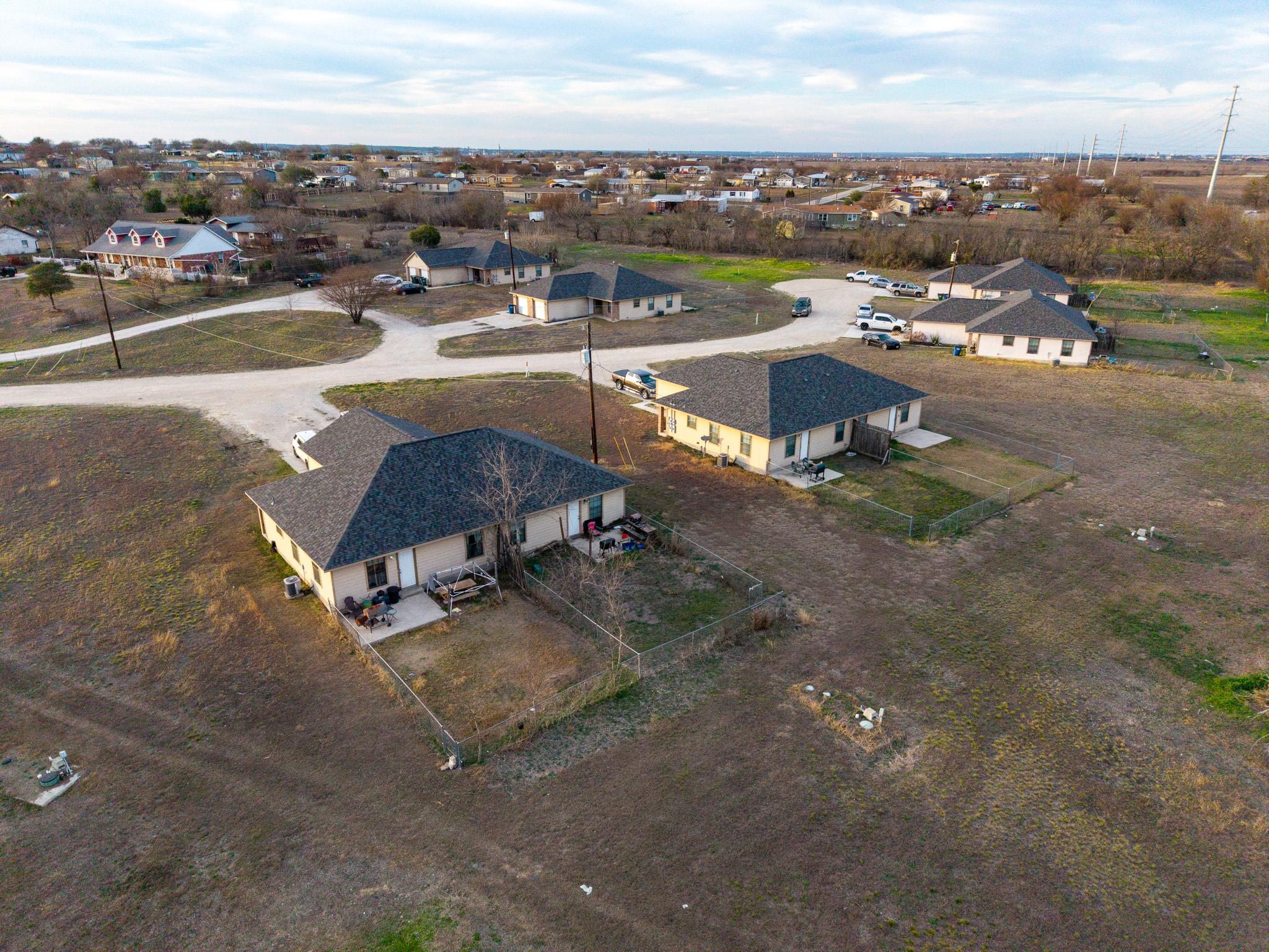 540-566 Crest Circle Dr Property Photo 13
