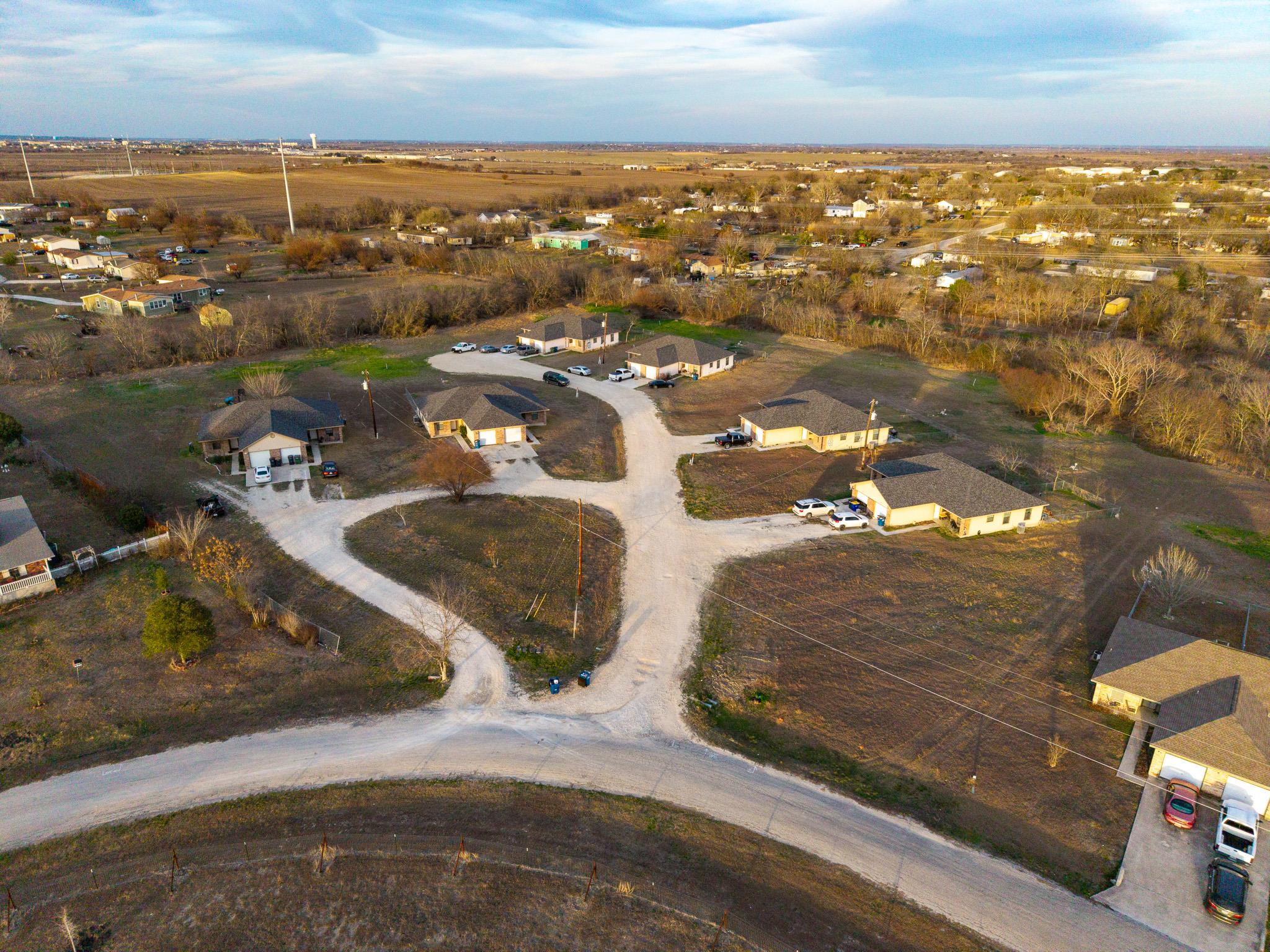 540-566 Crest Circle Dr Property Photo 19