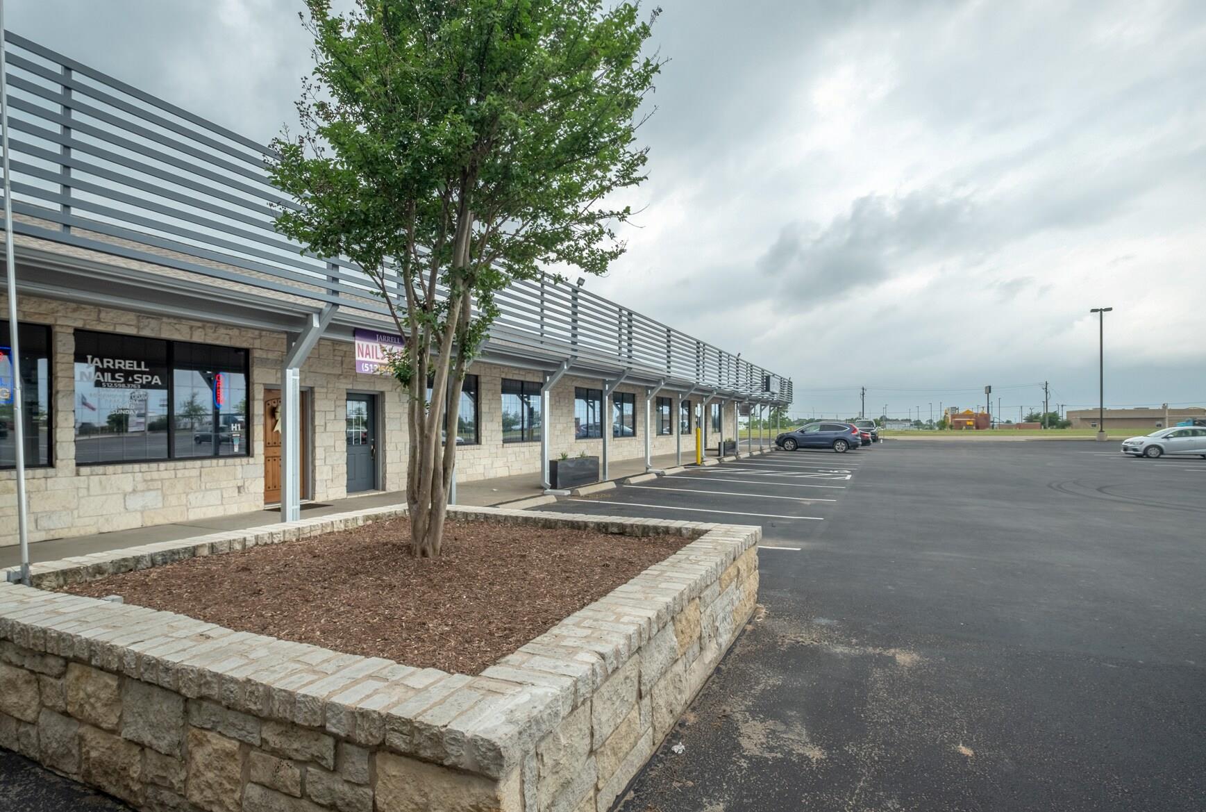 305 Limestone Ter #h2 Property Photo 7