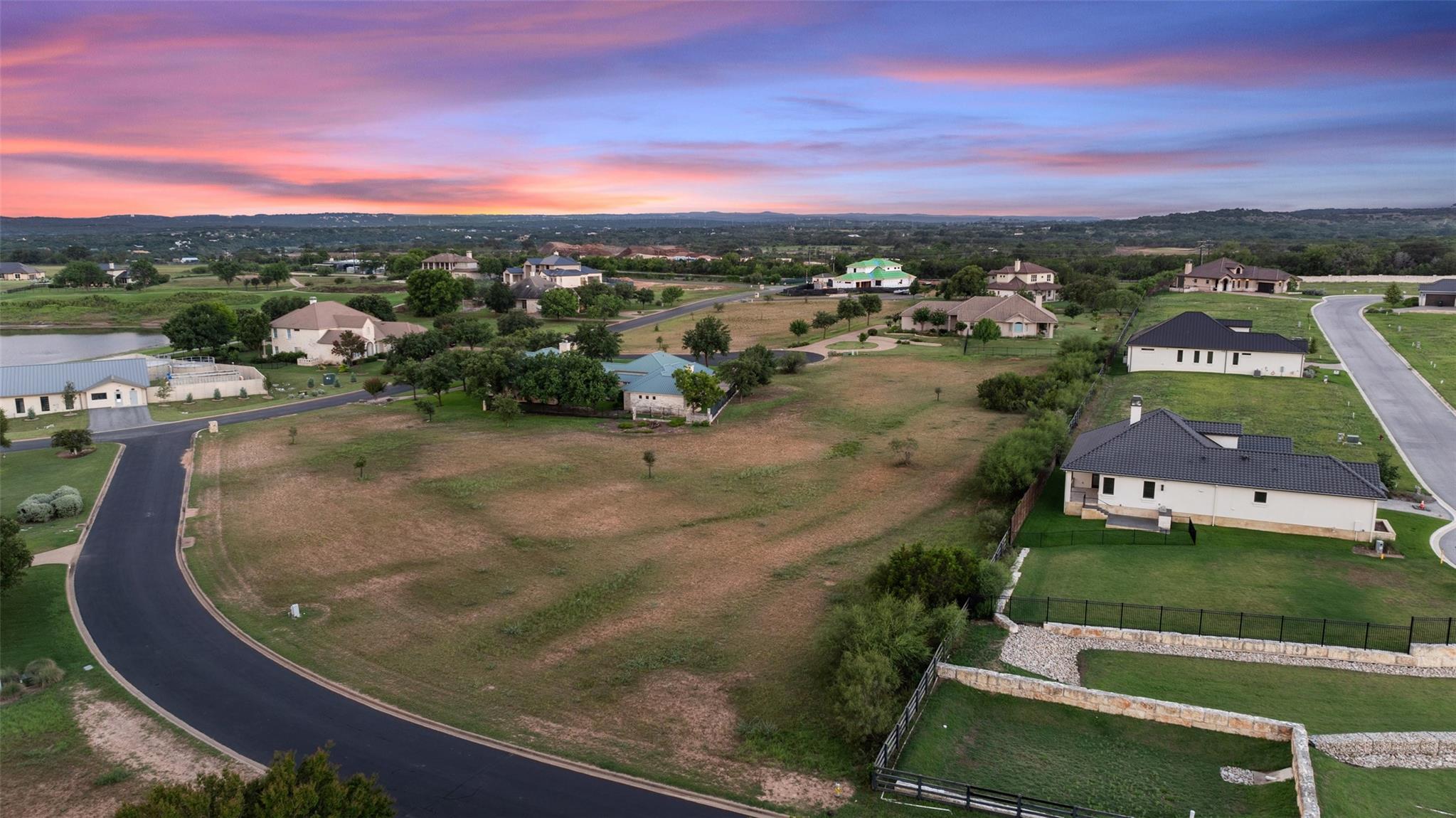 26605 Woodpecker Trl Property Photo 16