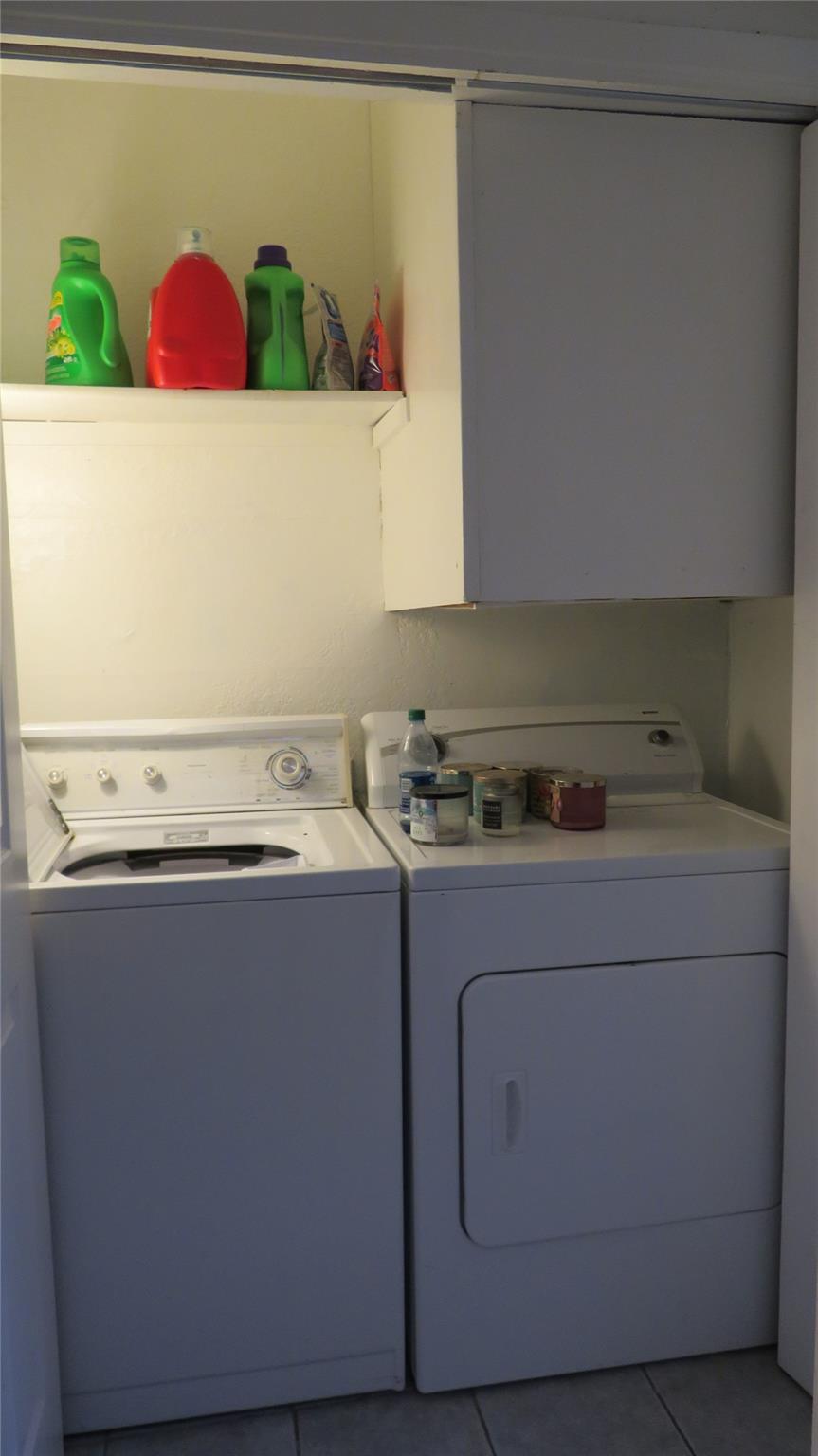 806 W 24th St #200 Property Photo 15