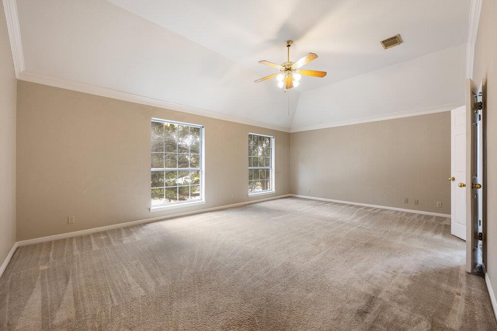 10404 Wolftrap Dr Property Photo 22