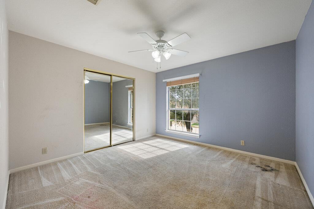 10404 Wolftrap Dr Property Photo 27