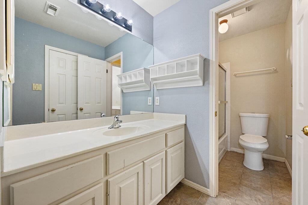 10404 Wolftrap Dr Property Photo 28