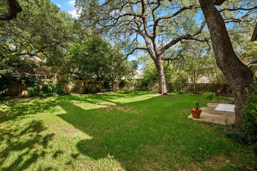 10404 Wolftrap Dr Property Photo 31