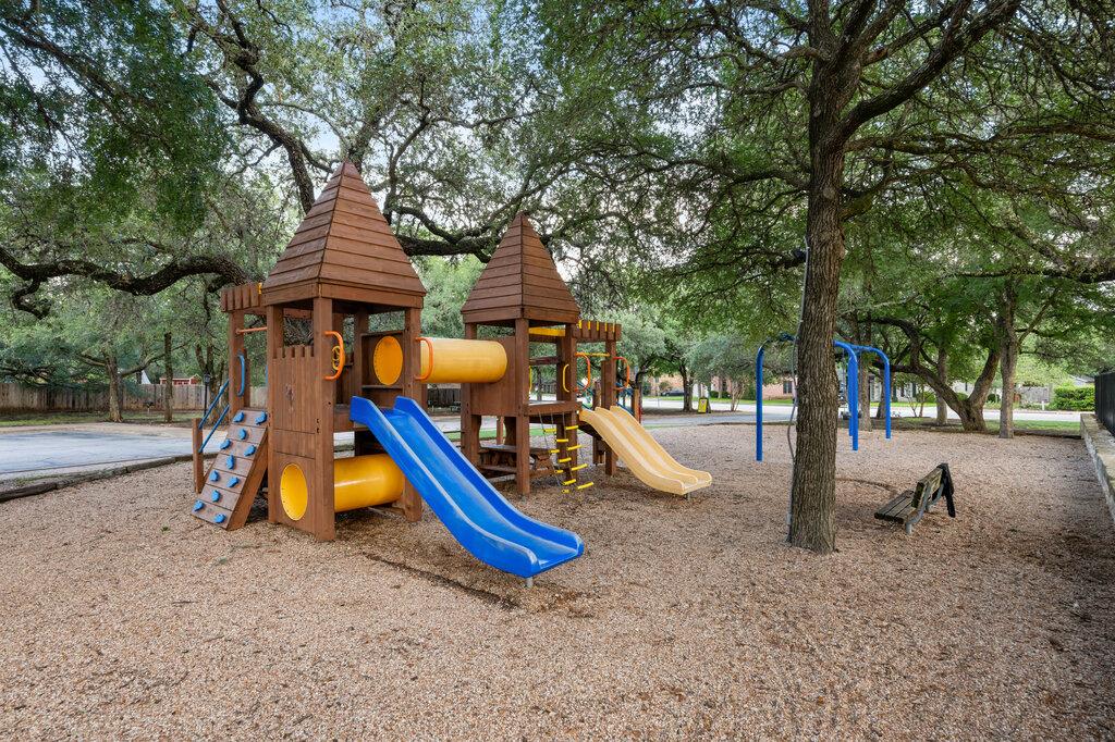 10404 Wolftrap Dr Property Photo 40