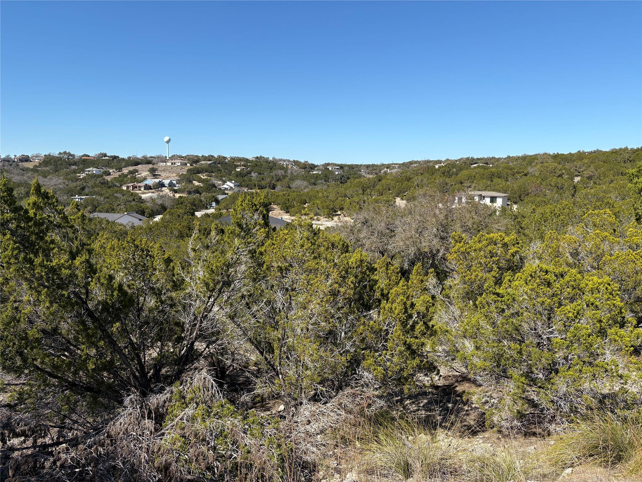 3304 Constitution Dr Property Photo 3