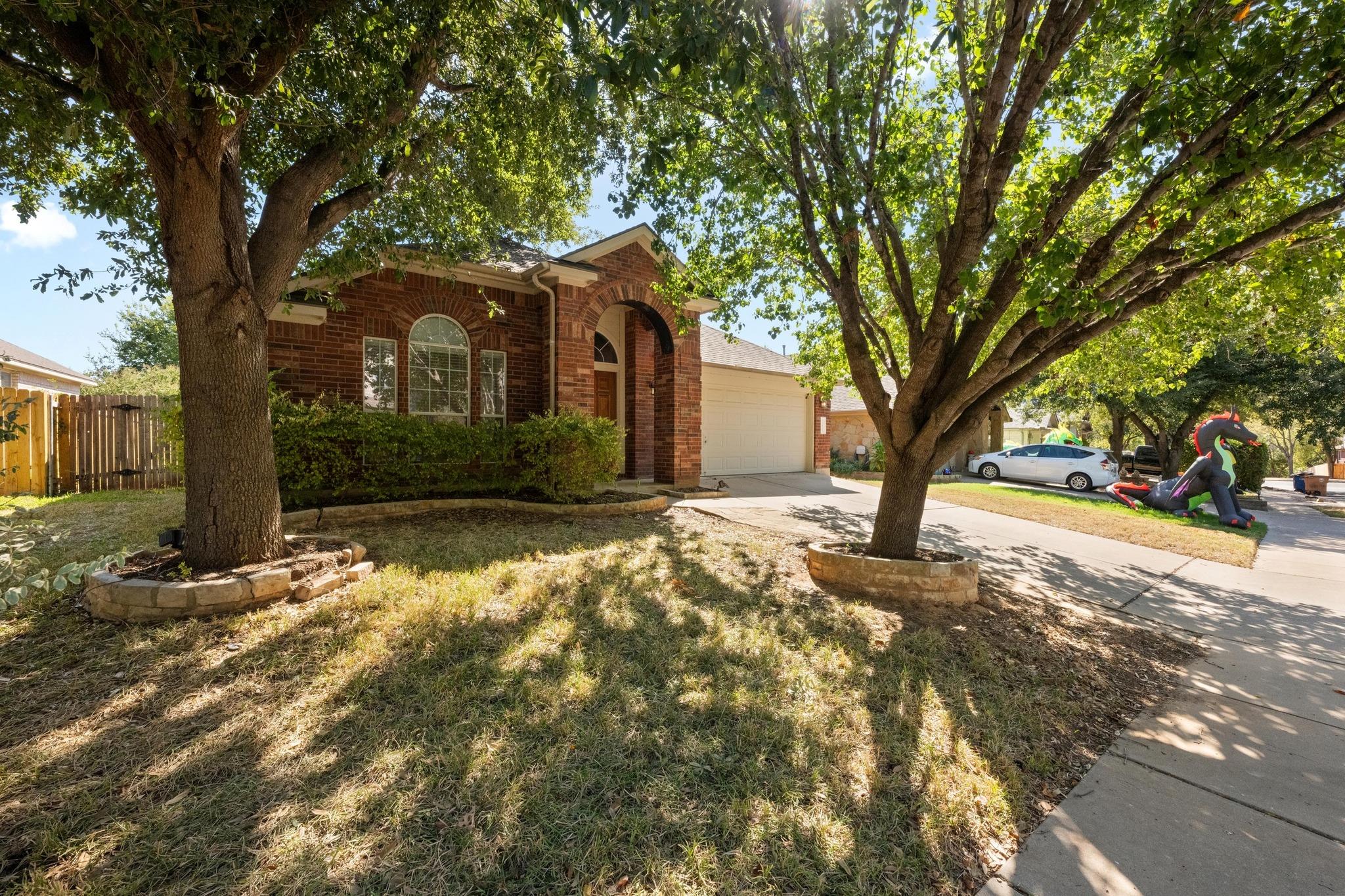 10409 Yellowstone Dr Property Photo 2