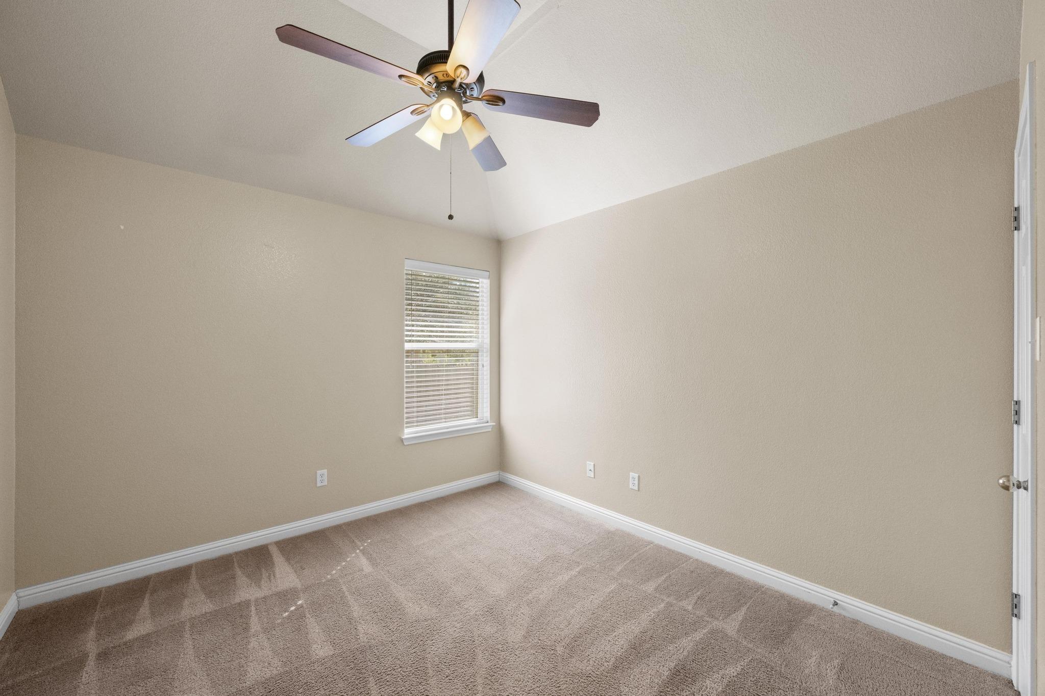 10409 Yellowstone Dr Property Photo 22