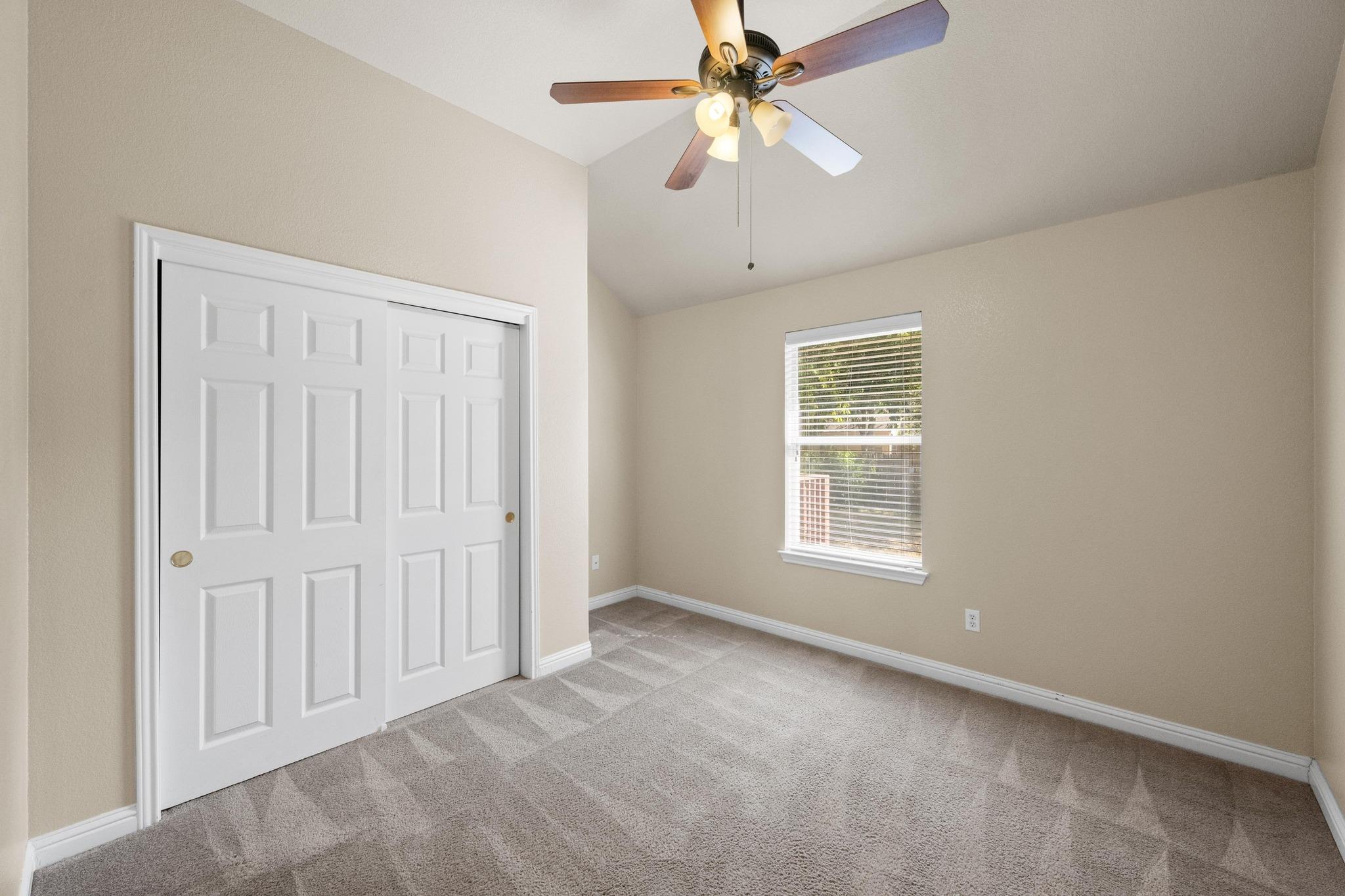 10409 Yellowstone Dr Property Photo 24