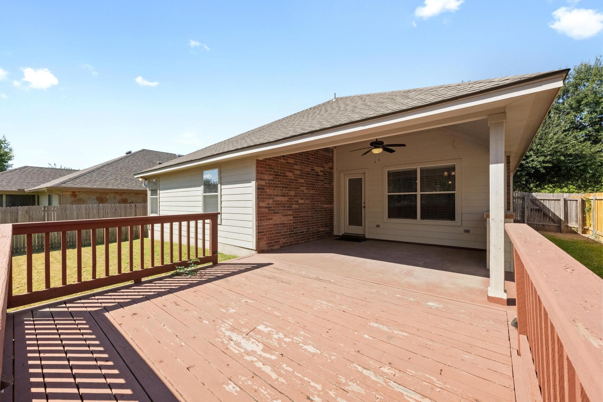 10409 Yellowstone Dr Property Photo 26
