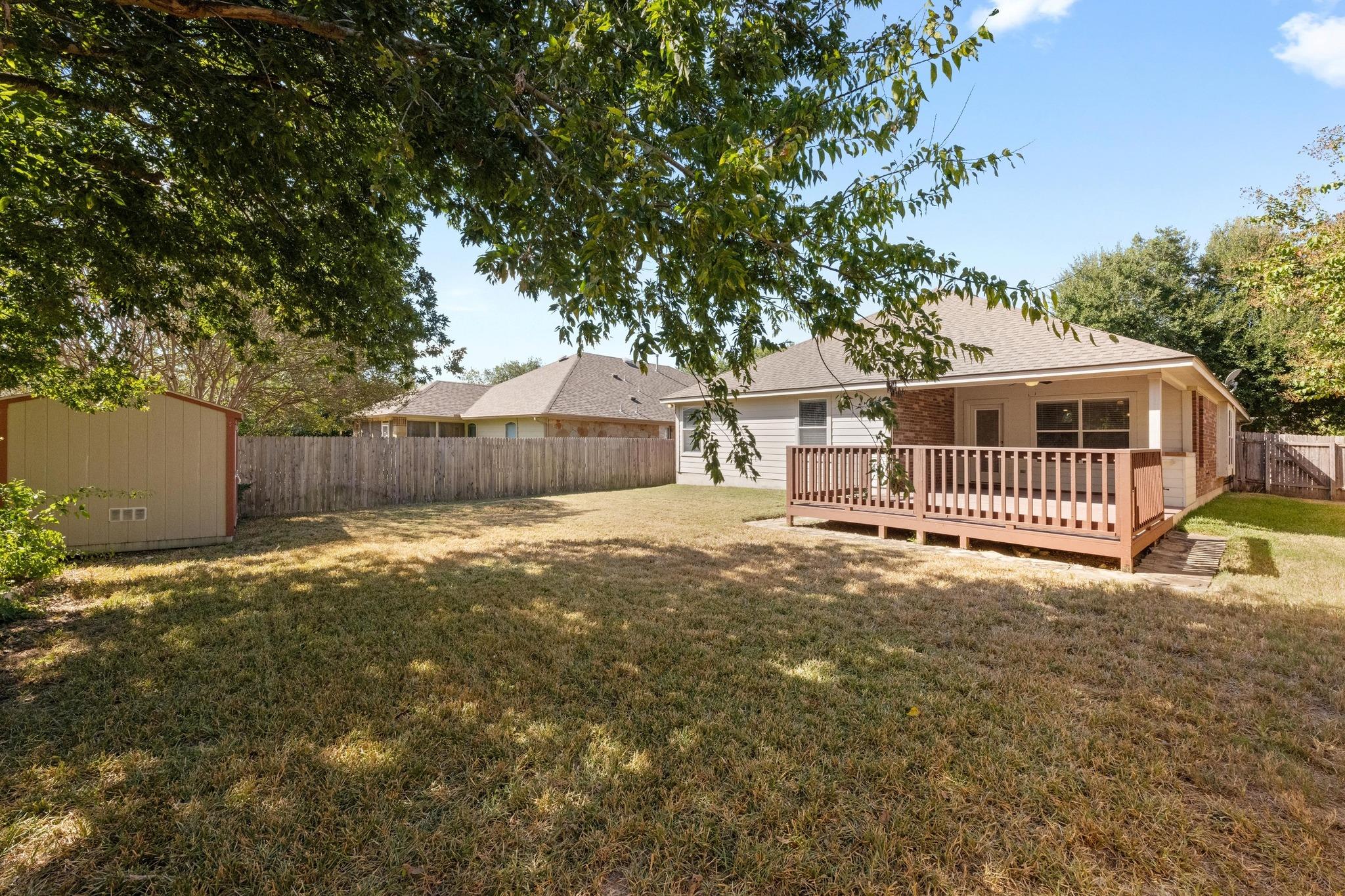 10409 Yellowstone Dr Property Photo 28