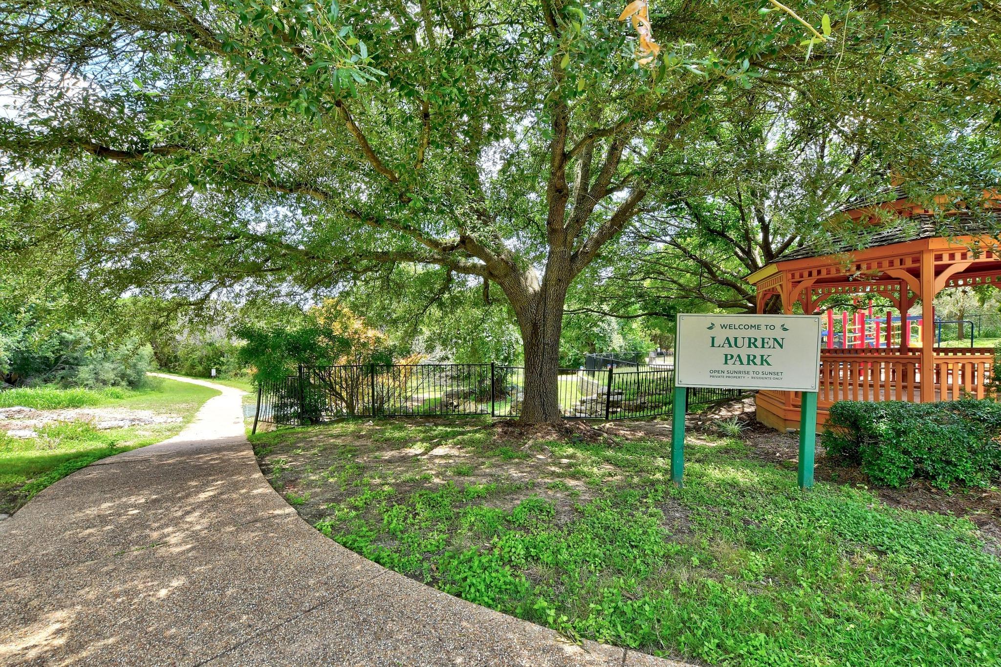 10409 Yellowstone Dr Property Photo 34