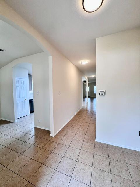 1005 W South St Property Photo 5