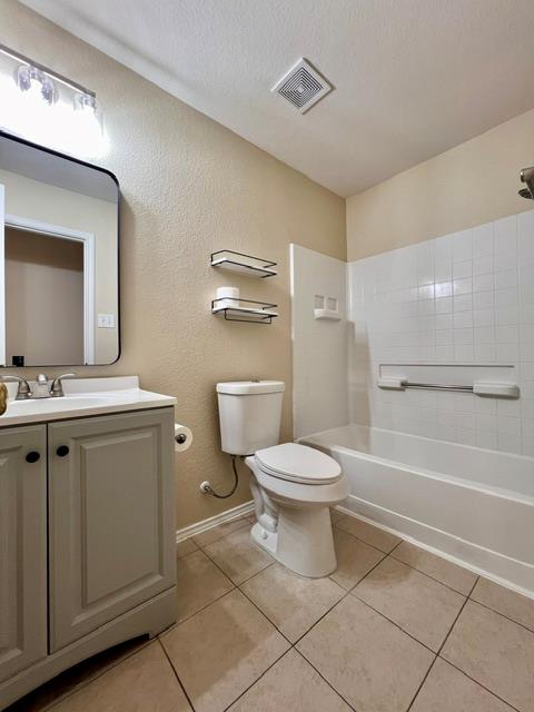 1005 W South St Property Photo 22