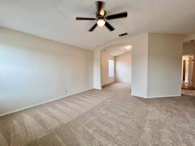 1005 W South St Property Photo 27
