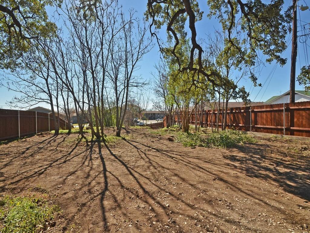 3141 E 12th St #c Property Photo 10