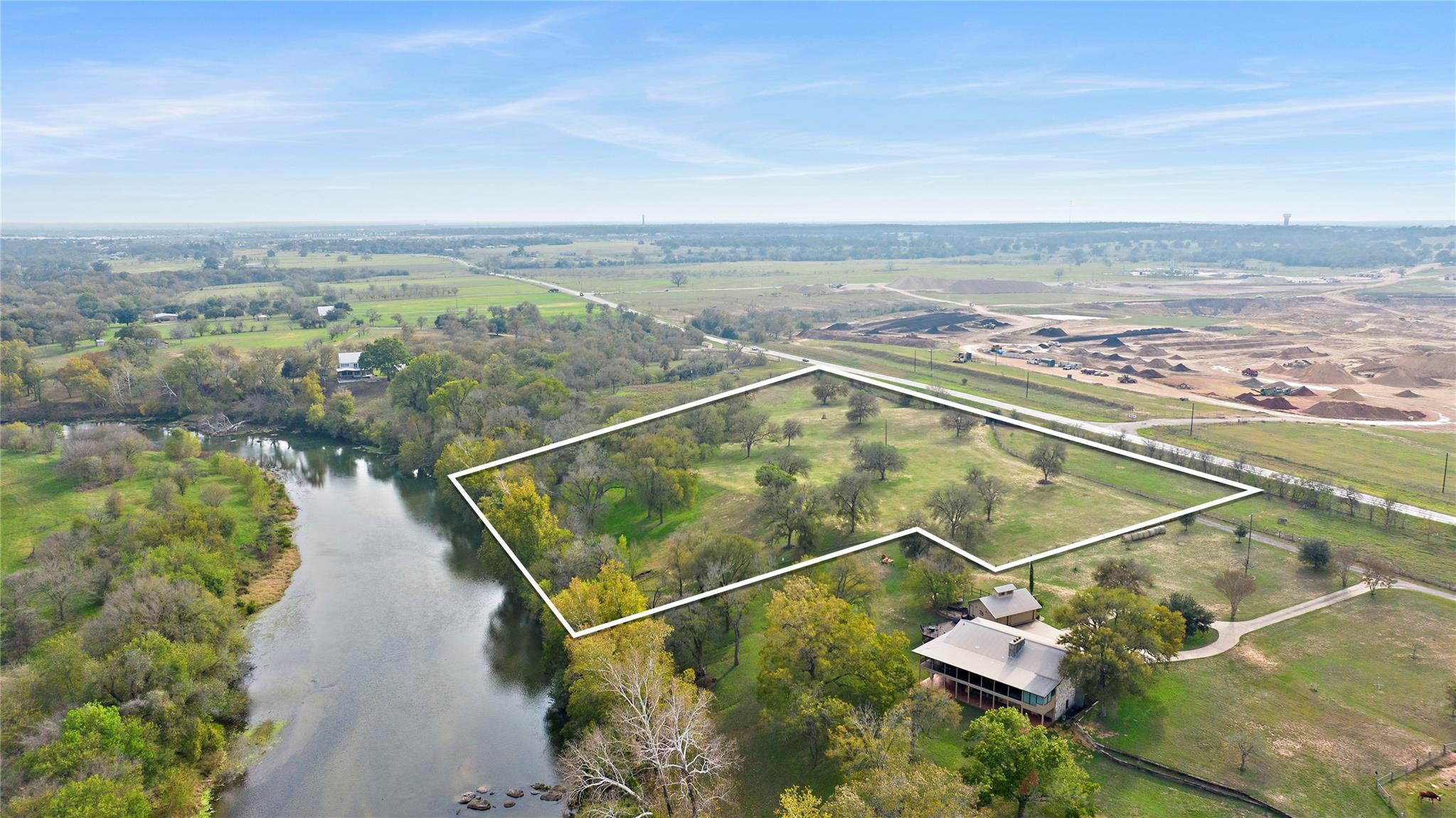 611 Fm 969 None Property Photo 8