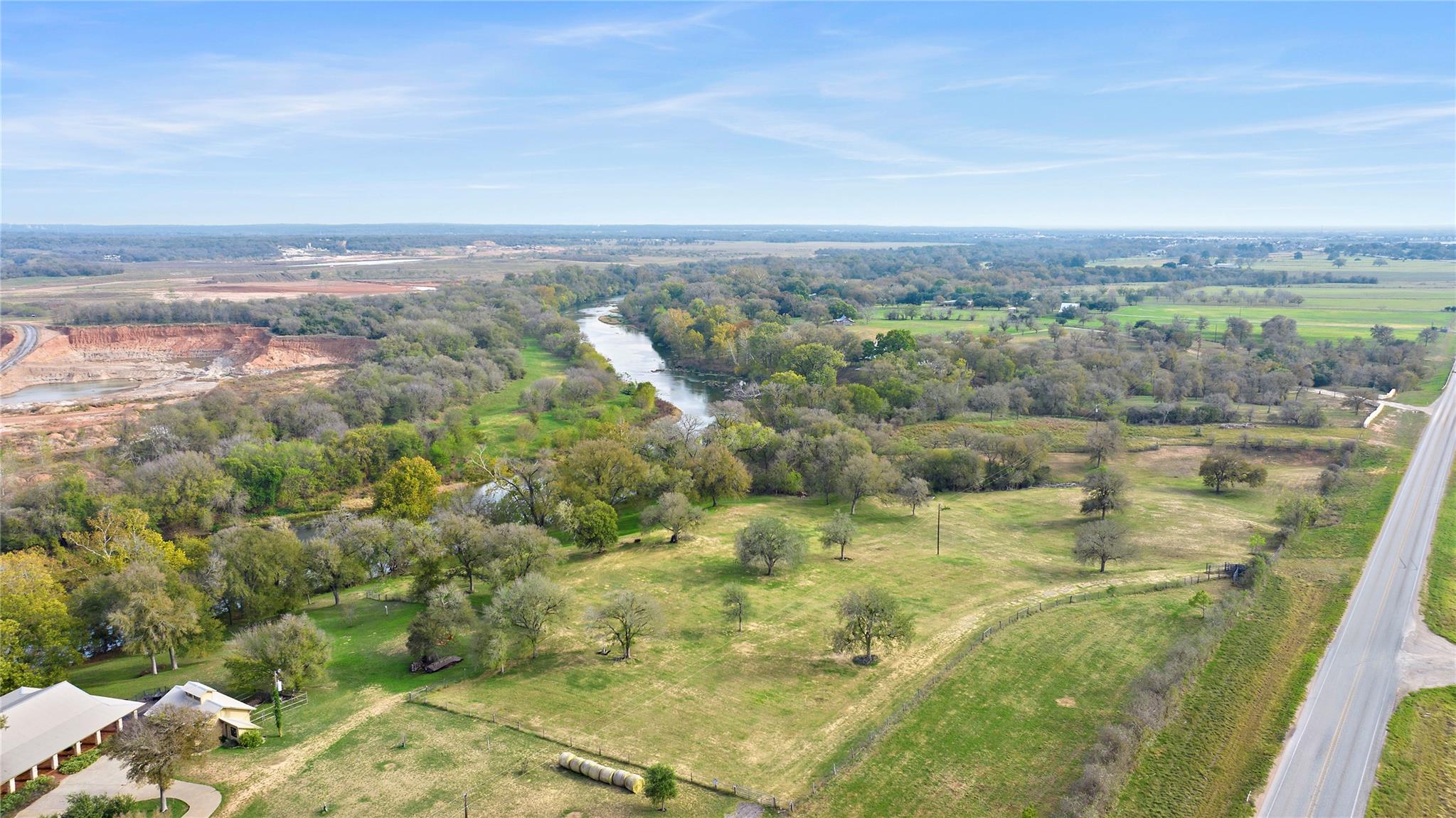611 Fm 969 None Property Photo 24