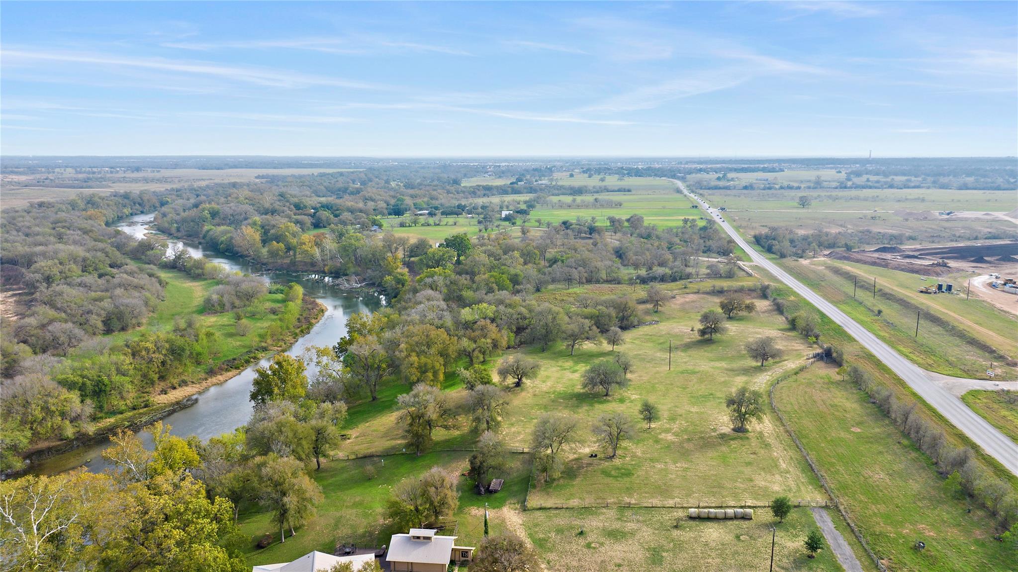 611 Fm 969 None Property Photo 25