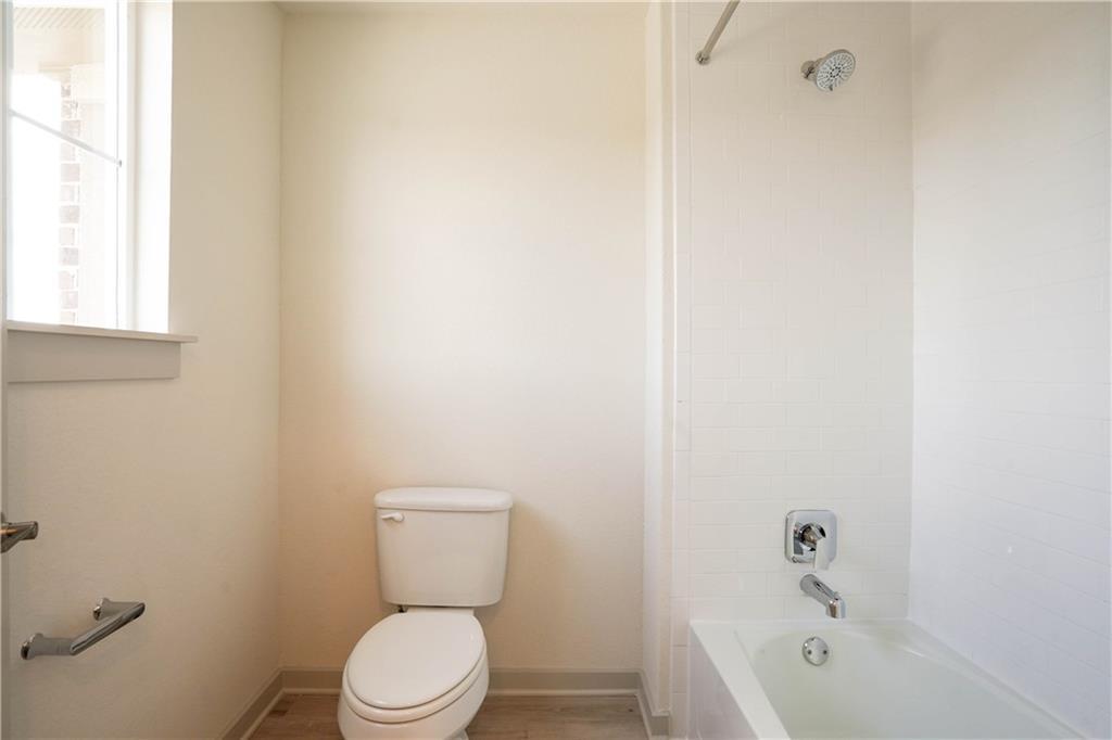 2341 Gabriels Horn Rd Property Photo 13