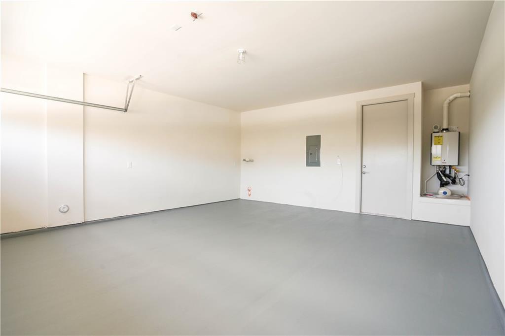 2341 Gabriels Horn Rd Property Photo 19
