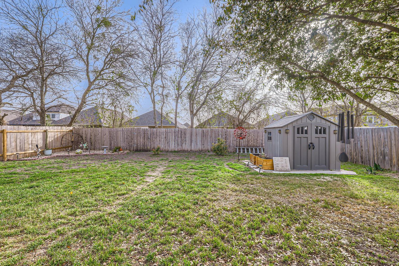 669 Northgap Dr Property Photo 29