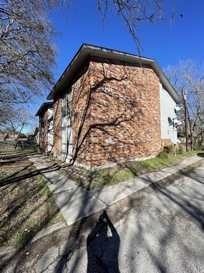 1101 Bois Darc St #a Property Photo 7