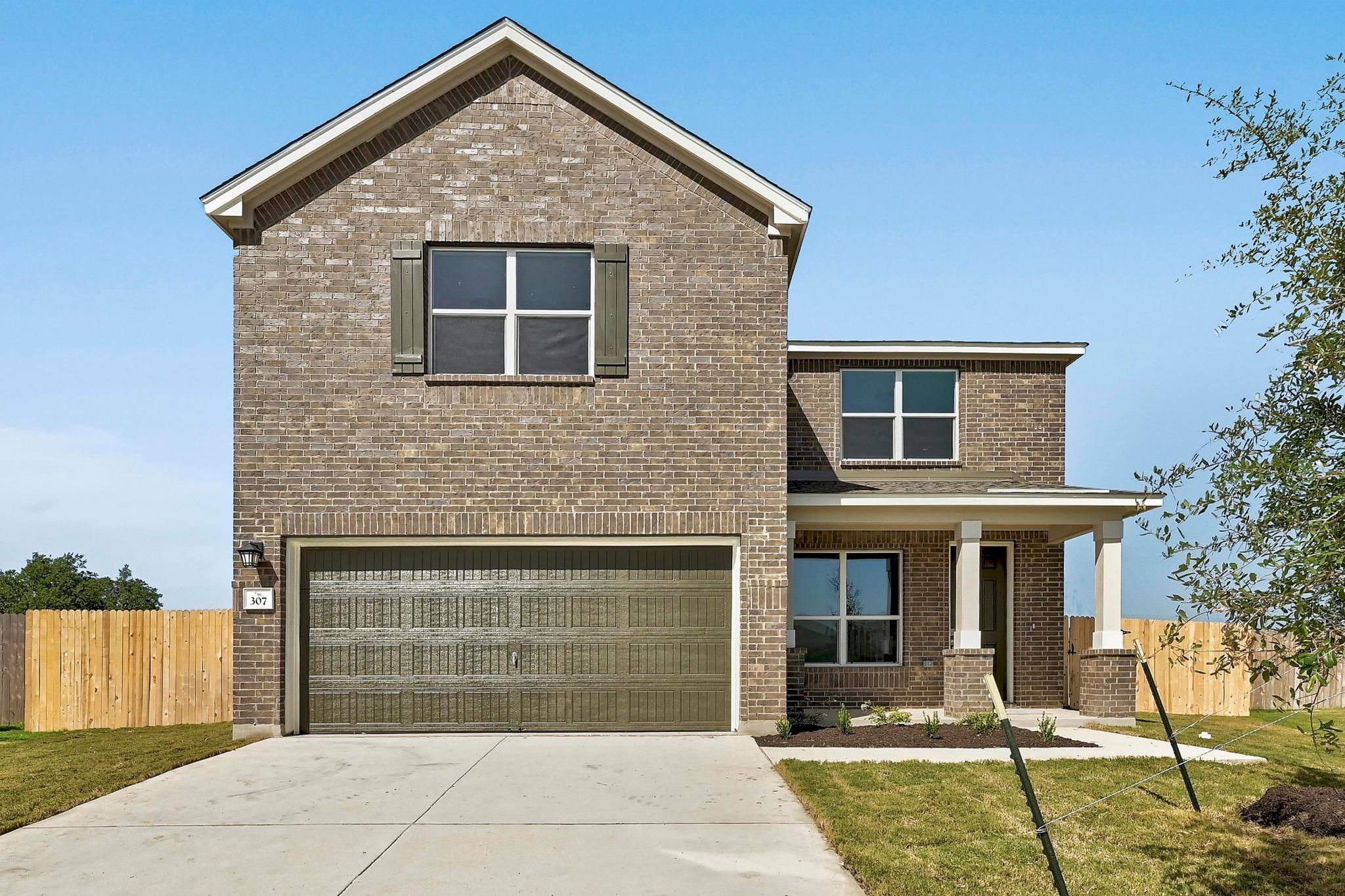 307 Summit Dr