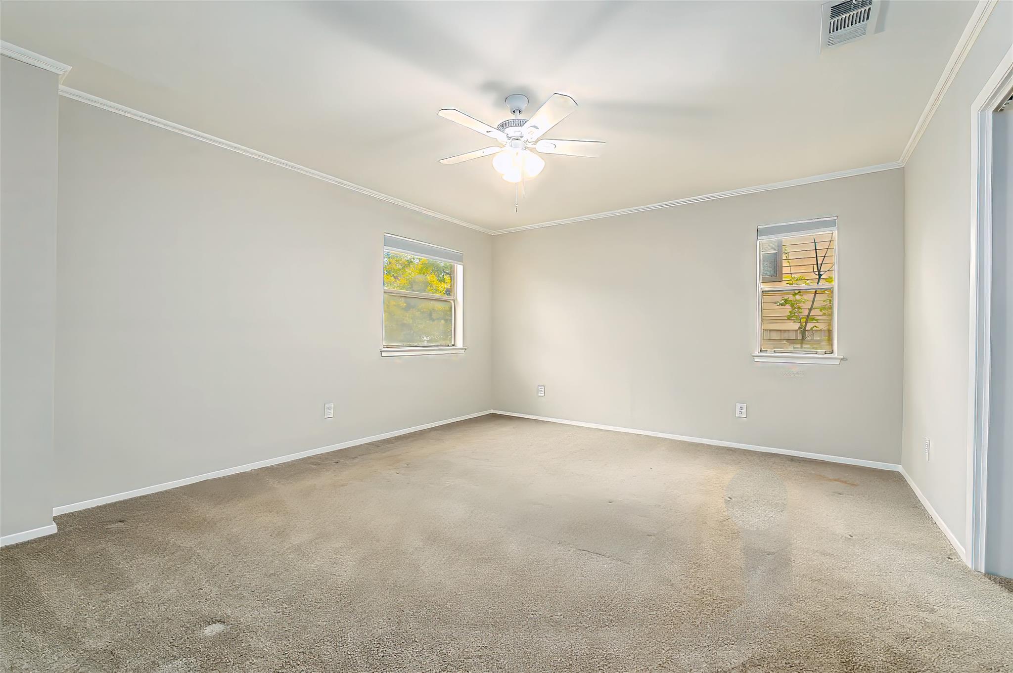 5608 Cougar Dr #118 Property Photo 8