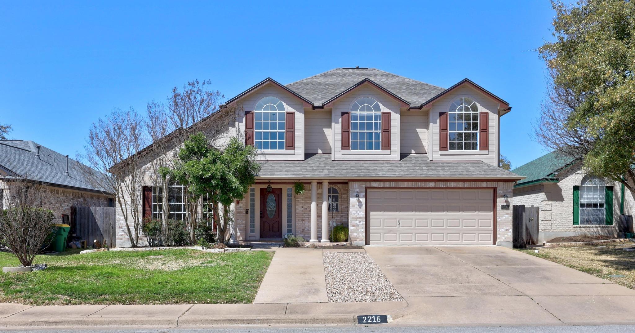 2215 Granger Ln Property Photo