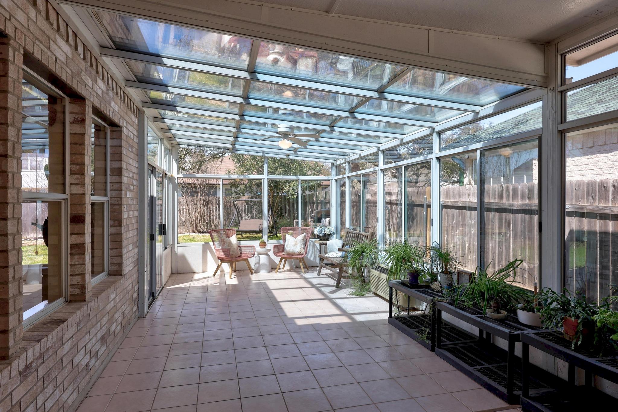 2215 Granger Ln Property Photo 29