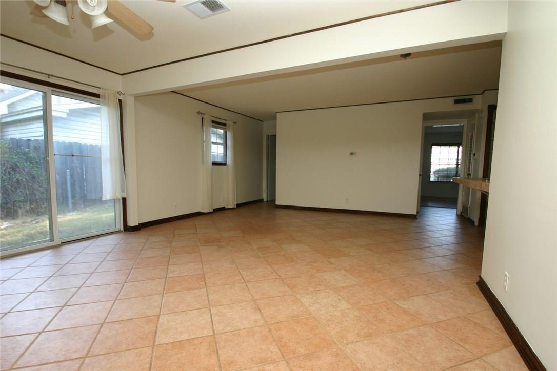 6702 Isabelle Dr Property Photo 6