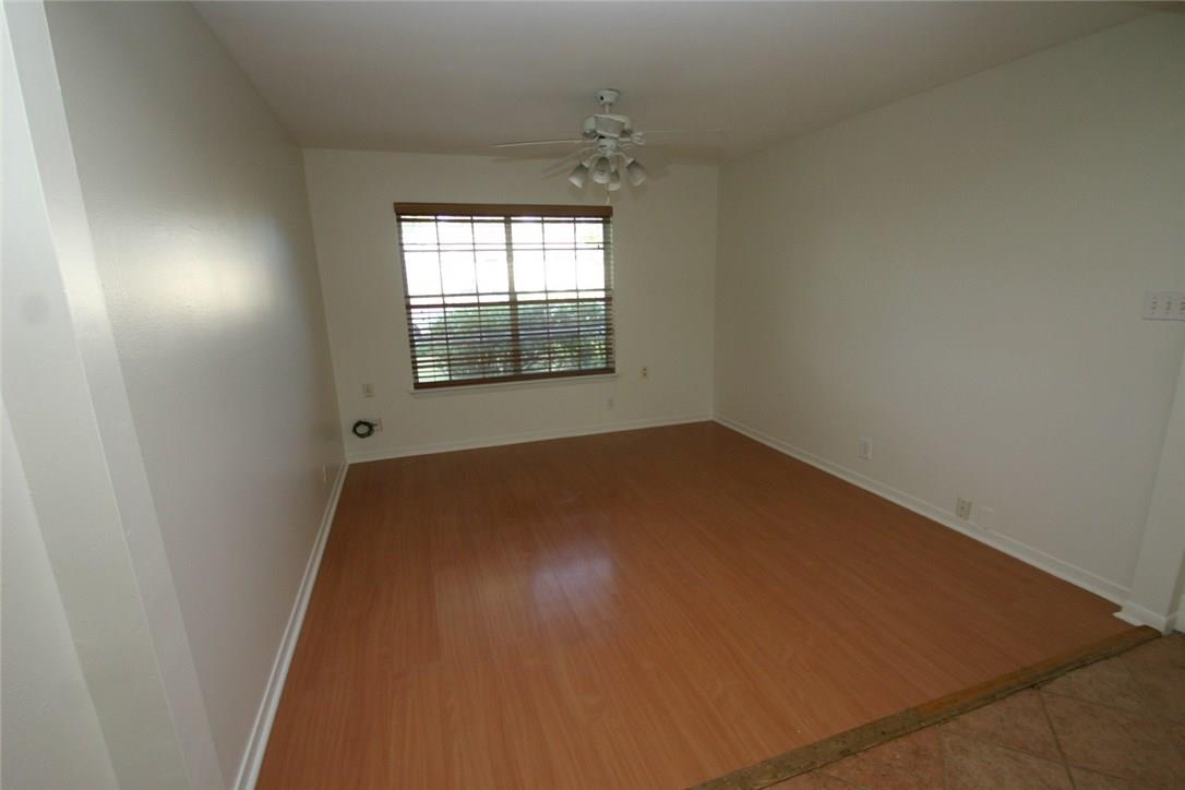 6702 Isabelle Dr Property Photo 8