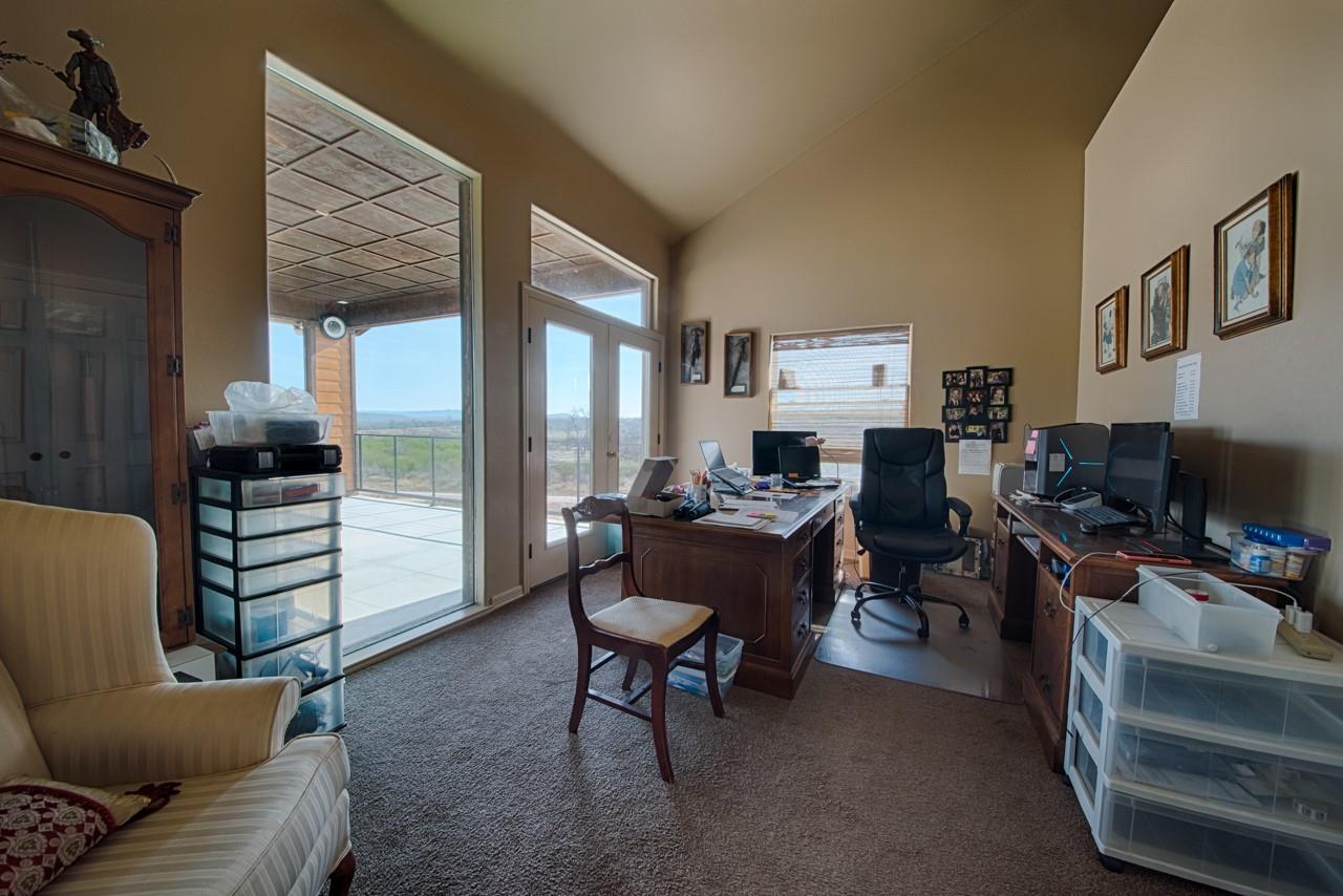 421 Chimney Cove Dr Property Photo 18