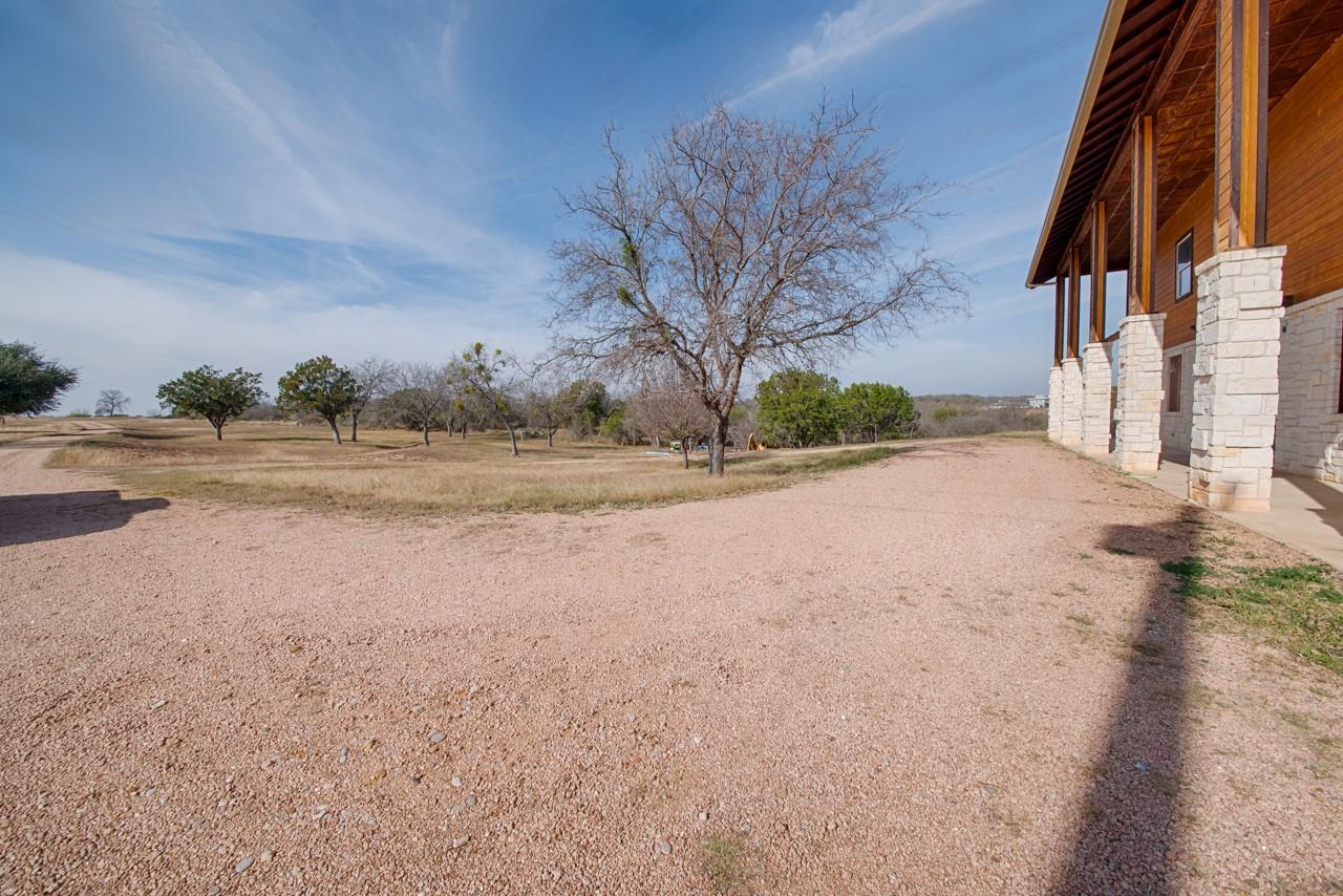 421 Chimney Cove Dr Property Photo 28