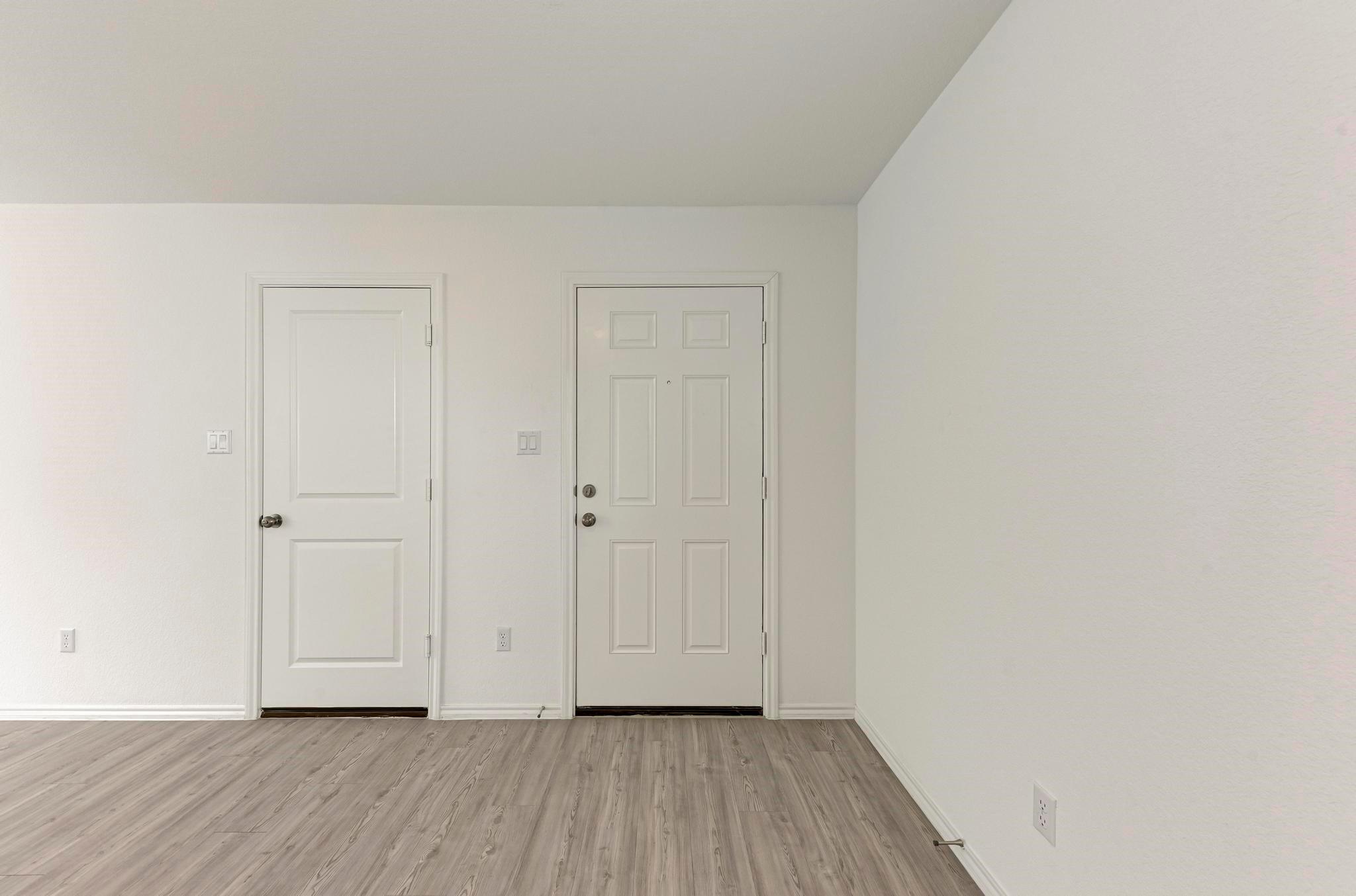 313 Marty Allen Loop Property Photo 5