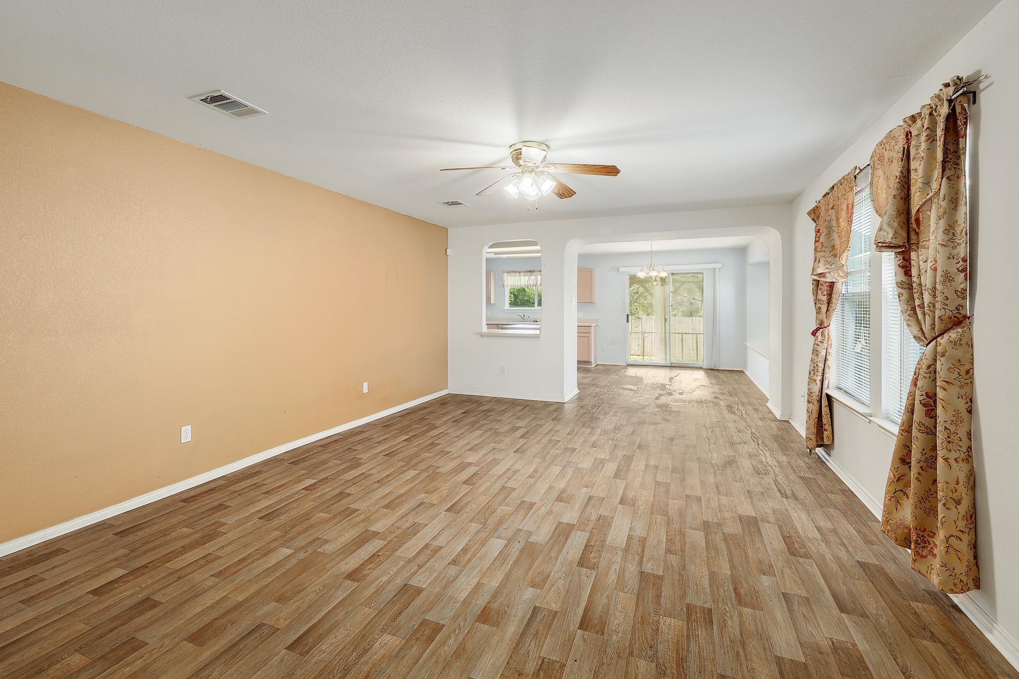 1621 Apollo Cir Property Photo 5