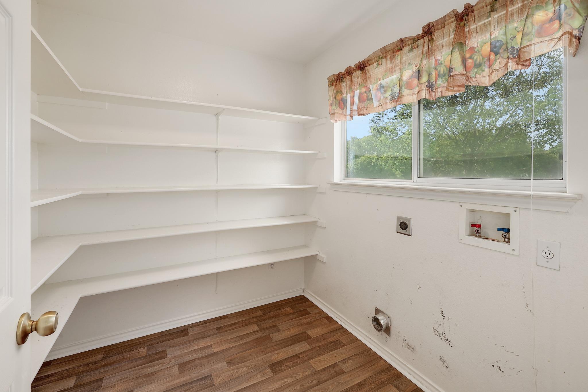 1621 Apollo Cir Property Photo 15