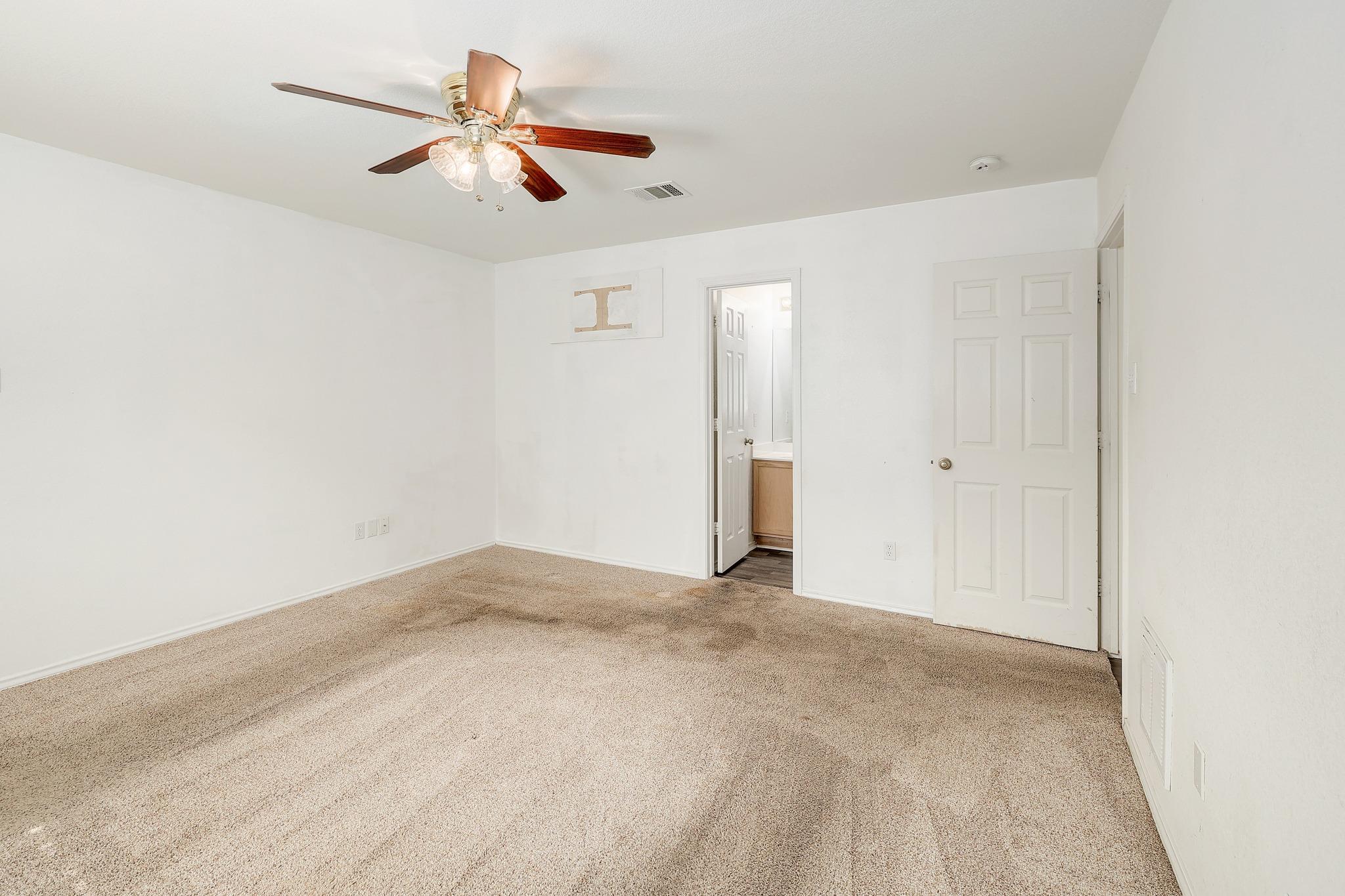1621 Apollo Cir Property Photo 17