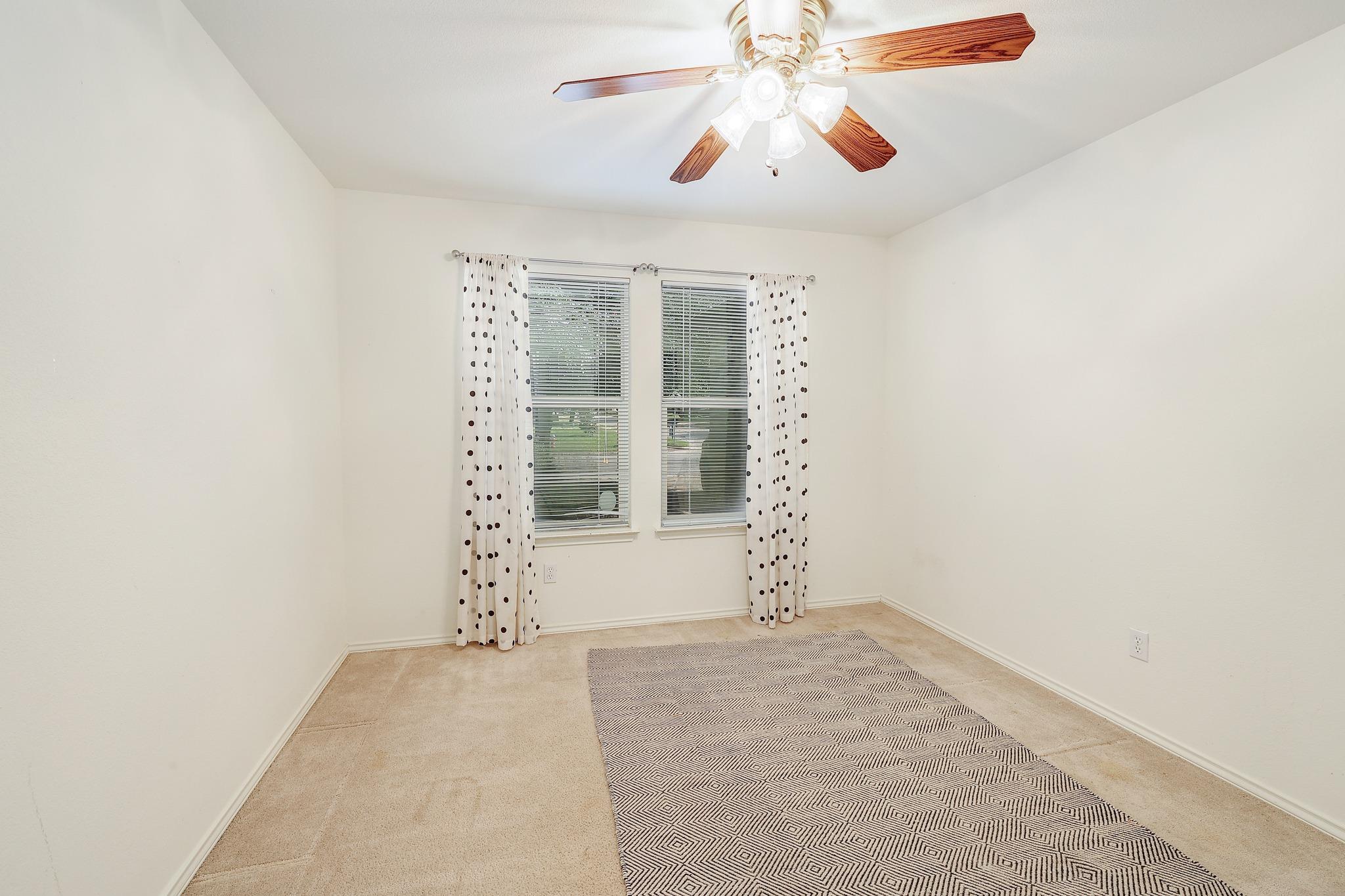 1621 Apollo Cir Property Photo 21