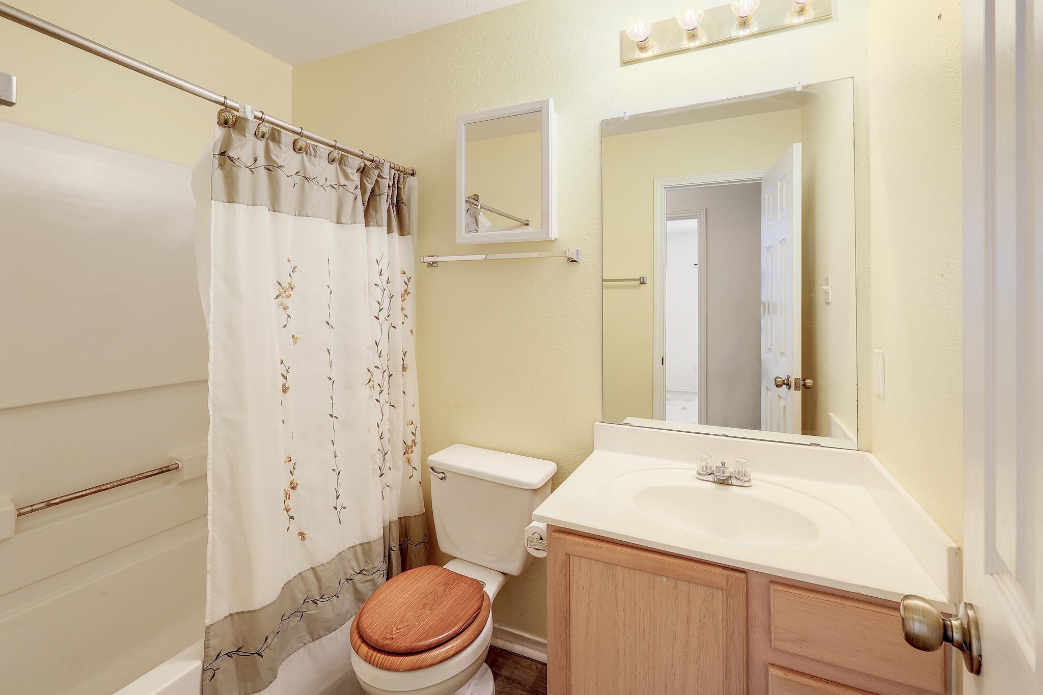 1621 Apollo Cir Property Photo 22