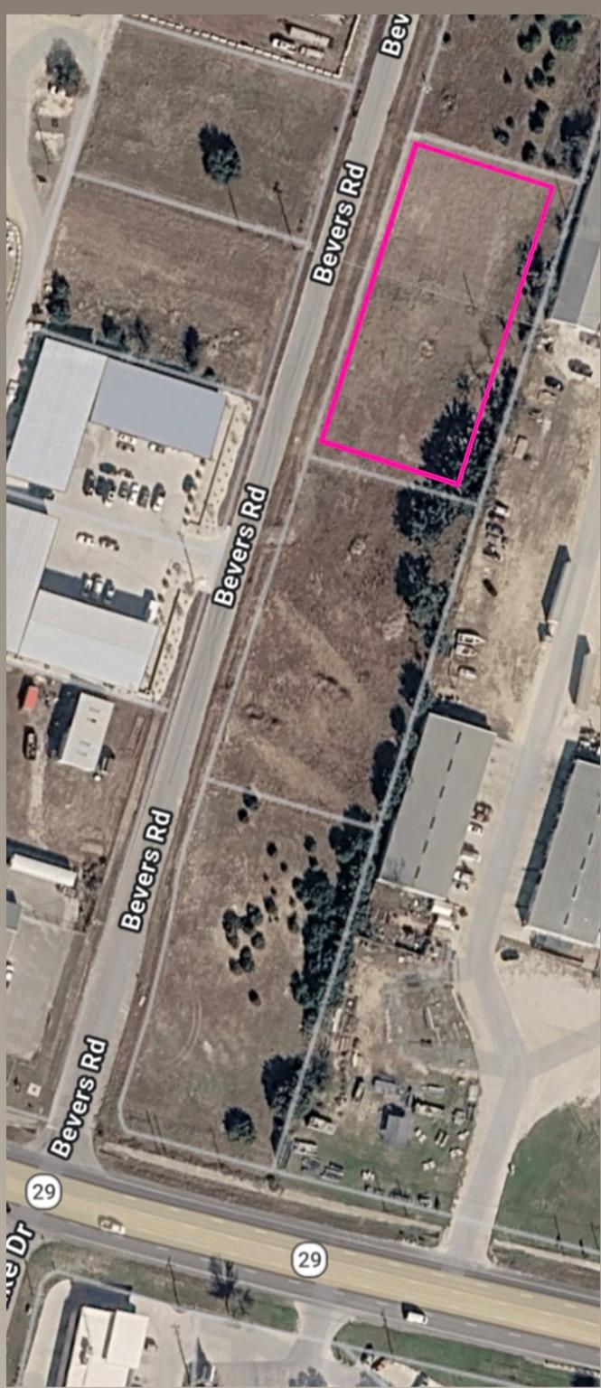 118 Bevers Rd Property Photo 1