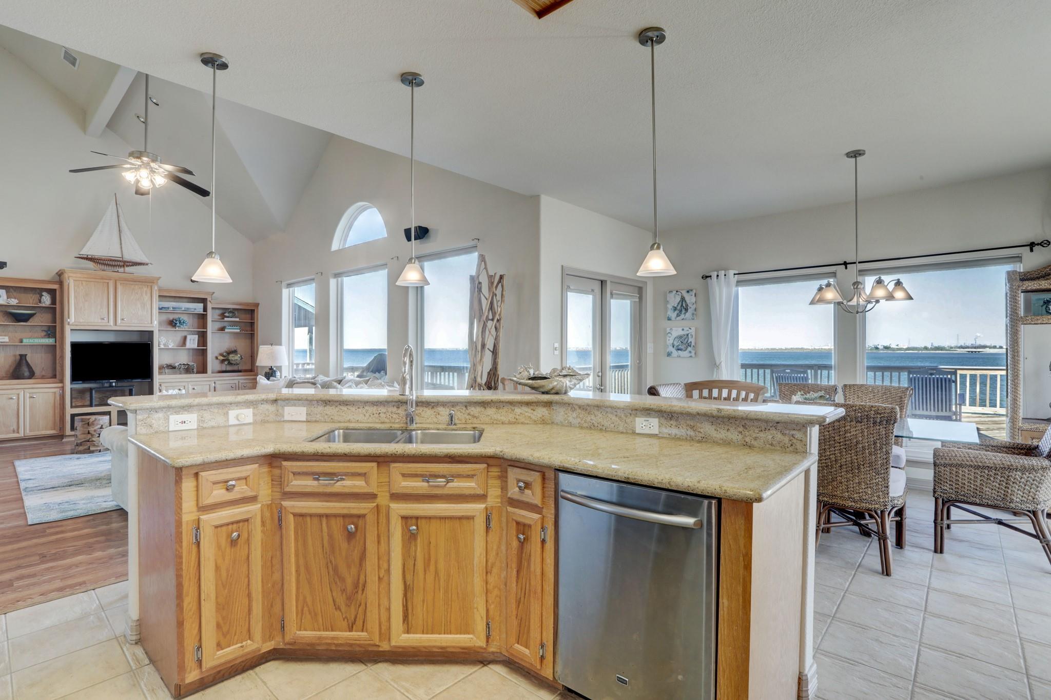 442 Jeanie Lynn St Property Photo 15