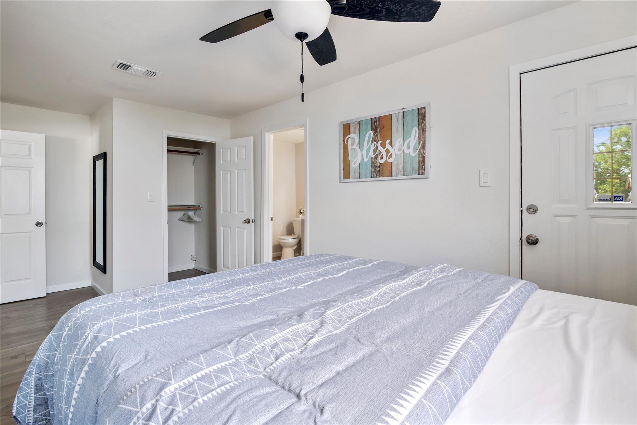 16206 Parkview Dr Property Photo 18