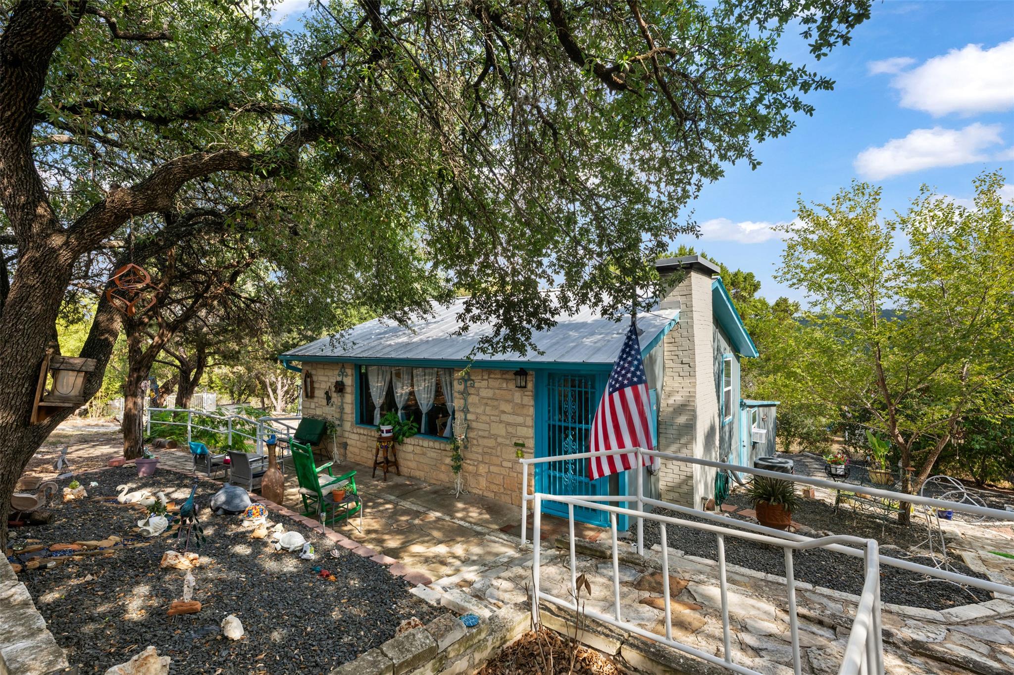18307 E Lakeview Dr Property Photo 5