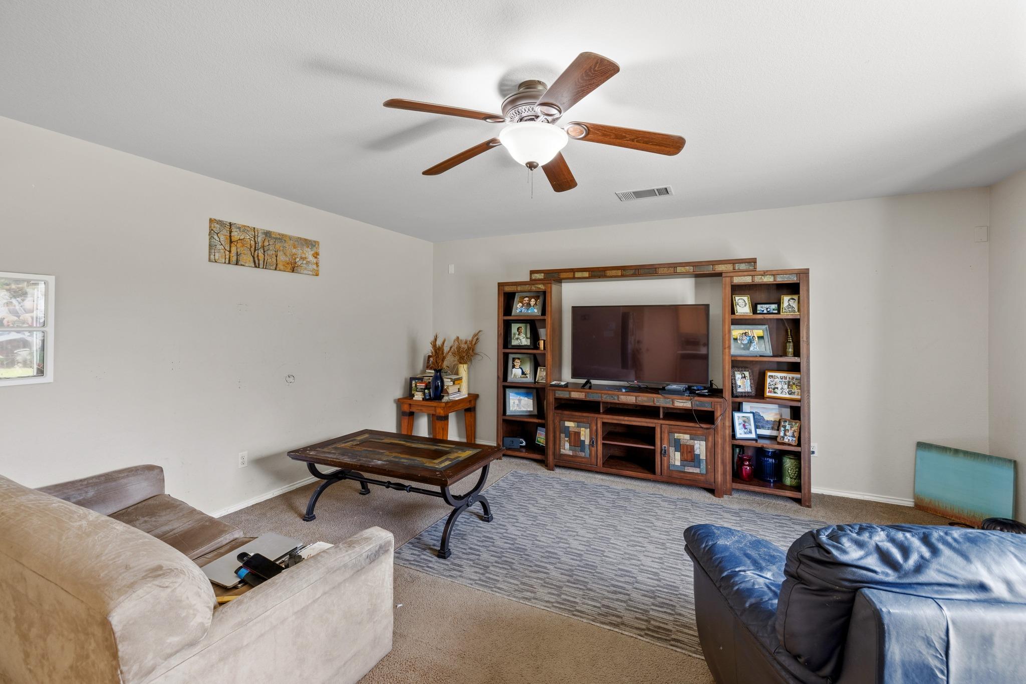 311 Crossland Cv Property Photo 13