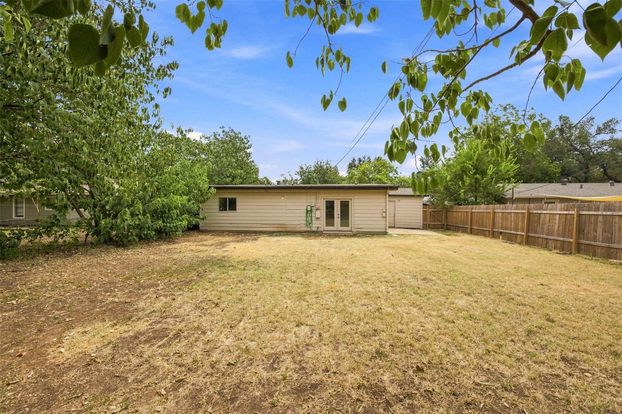 4908 Gladeview Dr Property Photo 14