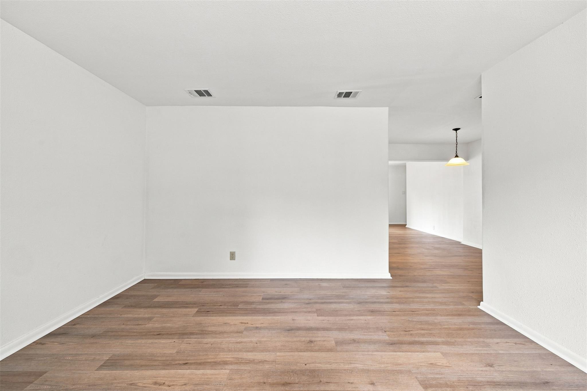 4908 Gladeview Dr Property Photo 29