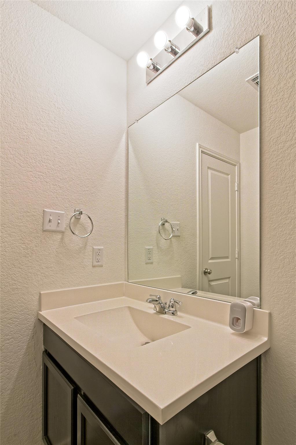 108 Circle Way Property Photo 25